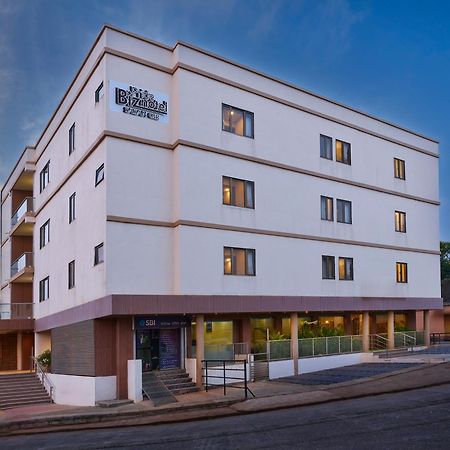 Pride Biznotel Sasan Gir Εξωτερικό φωτογραφία